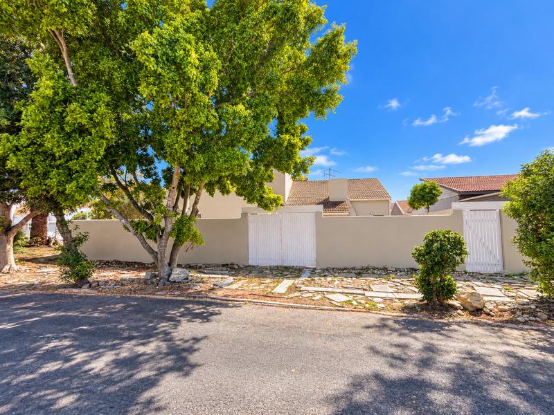 3 Bedroom Property for Sale in Port Owen Western Cape